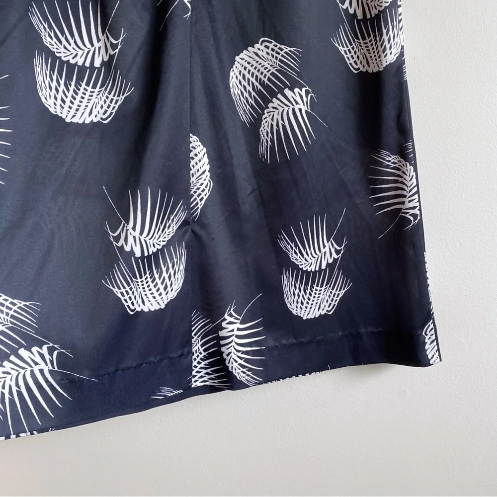 Vintage Pleskin Black White Leaf Print Dress - Picture 8 of 17